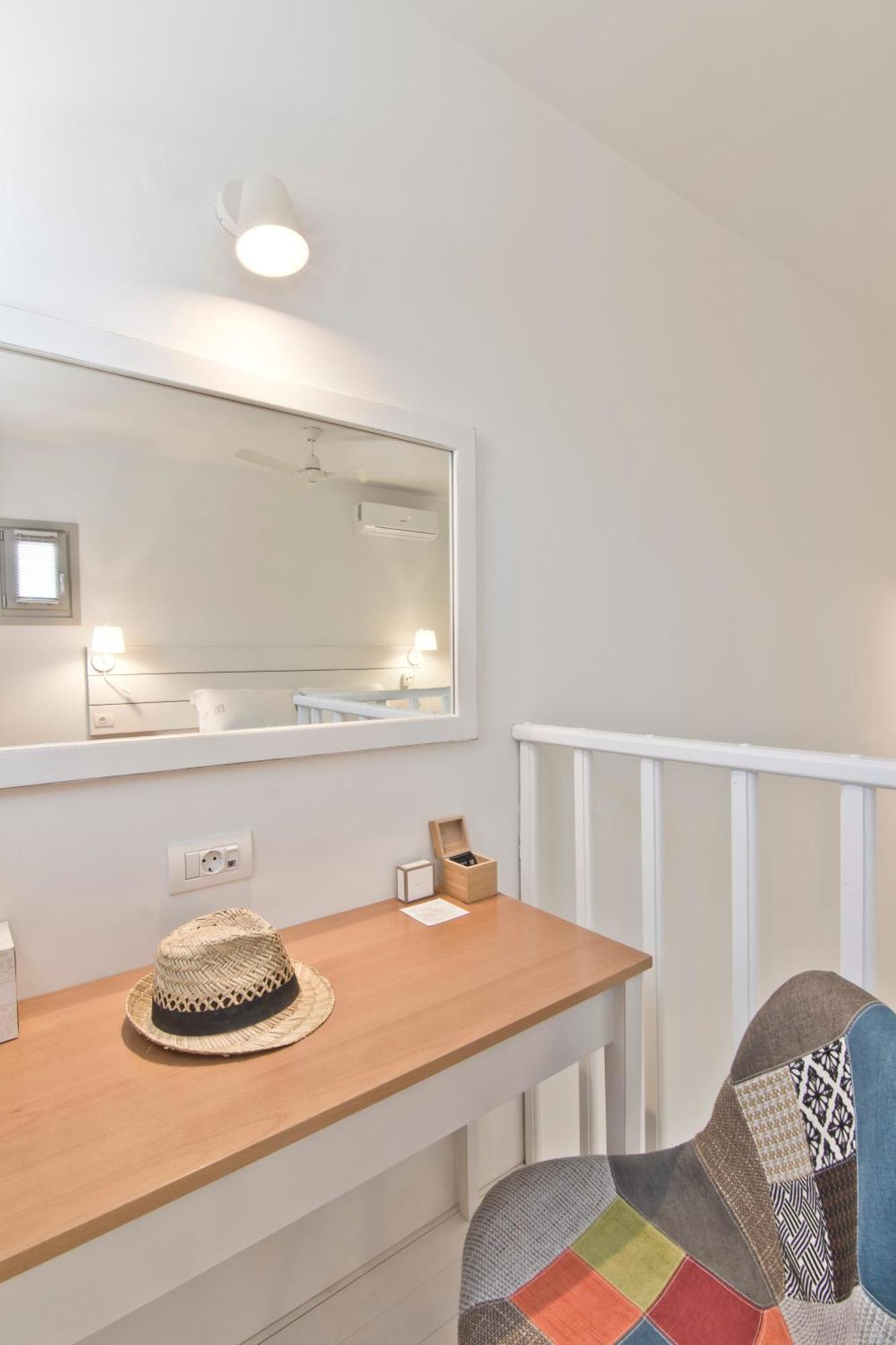 Lindos Comfy Suites Exterior photo
